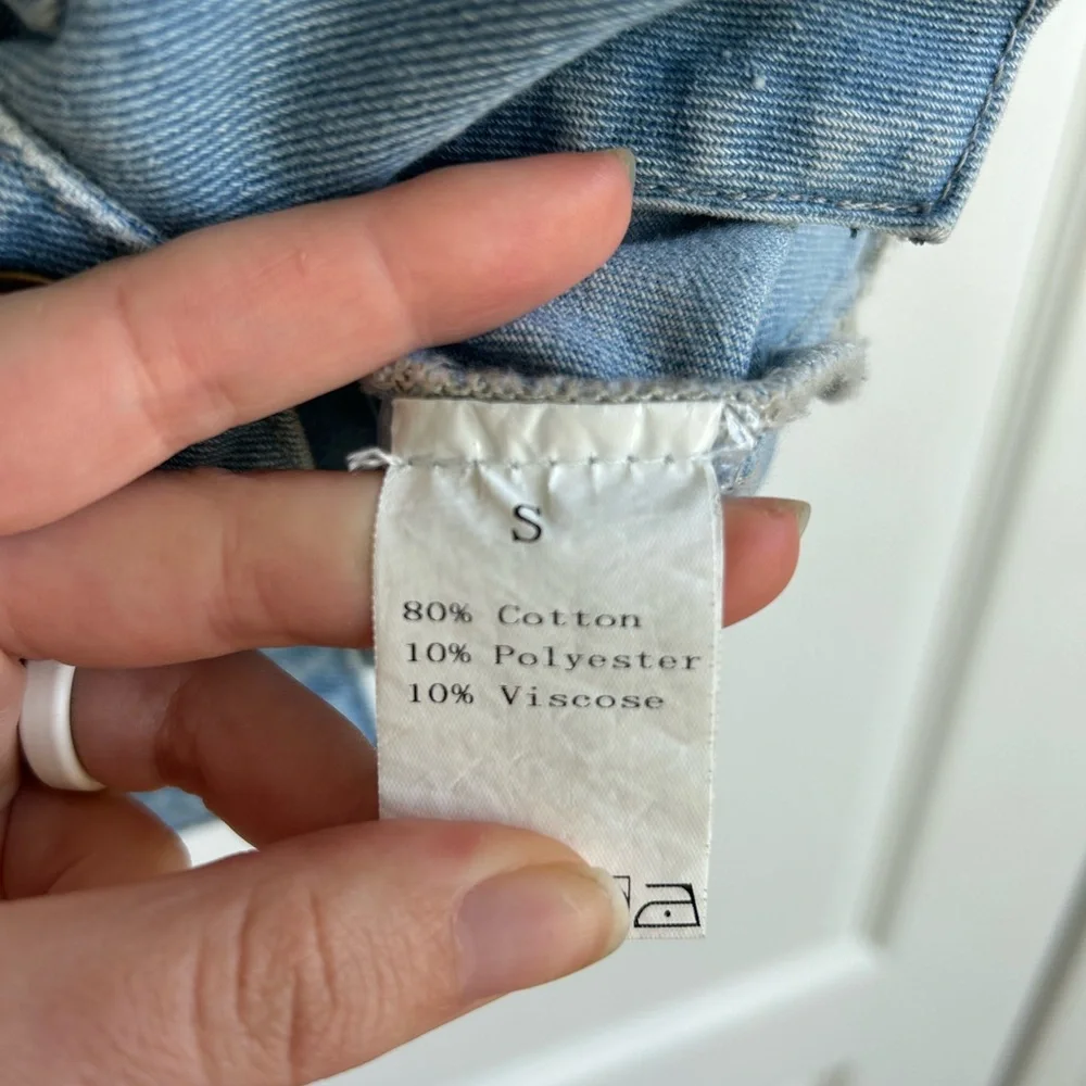 Light Wash Denim Button Front Vest - Picture 2 of 3
